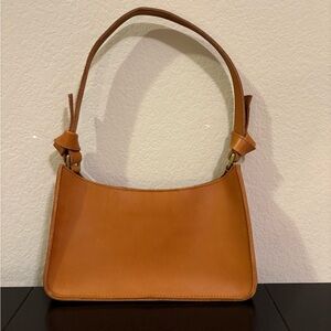 Madewell The Sydney Shoulder Bag in Burnished Caramel